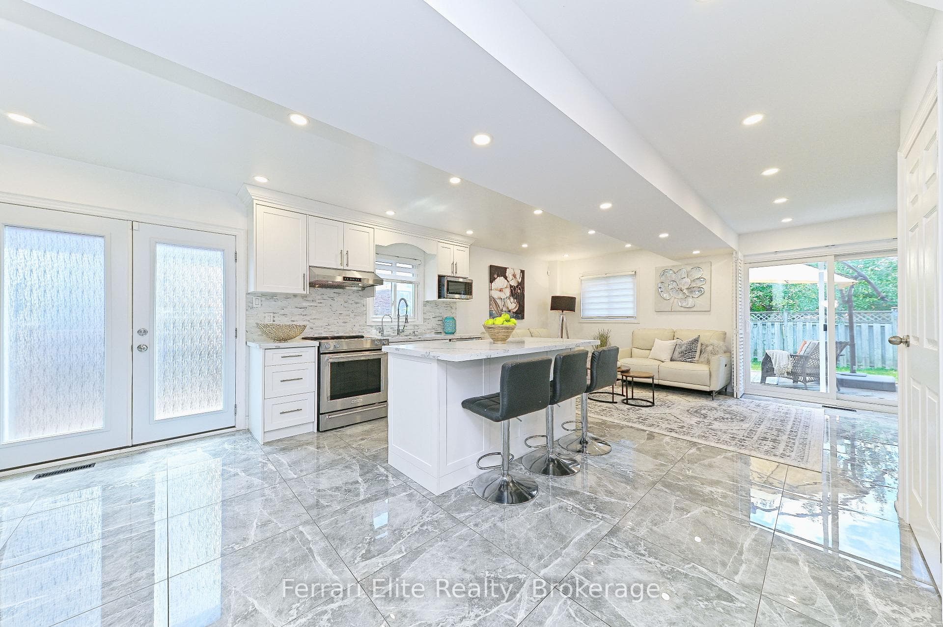 53 Belvedere Crescent