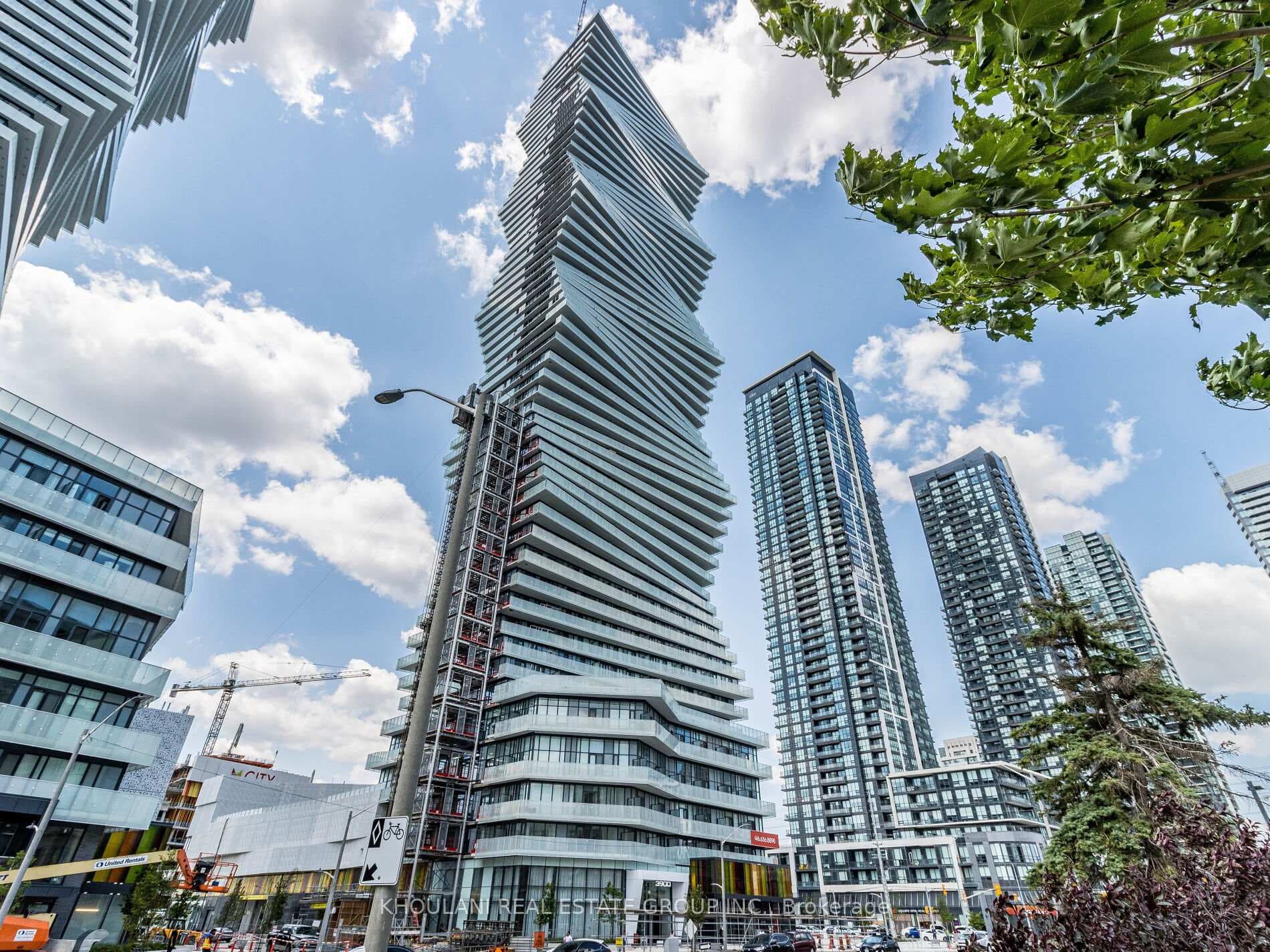 3900 Confederation Parkway Unit 2212