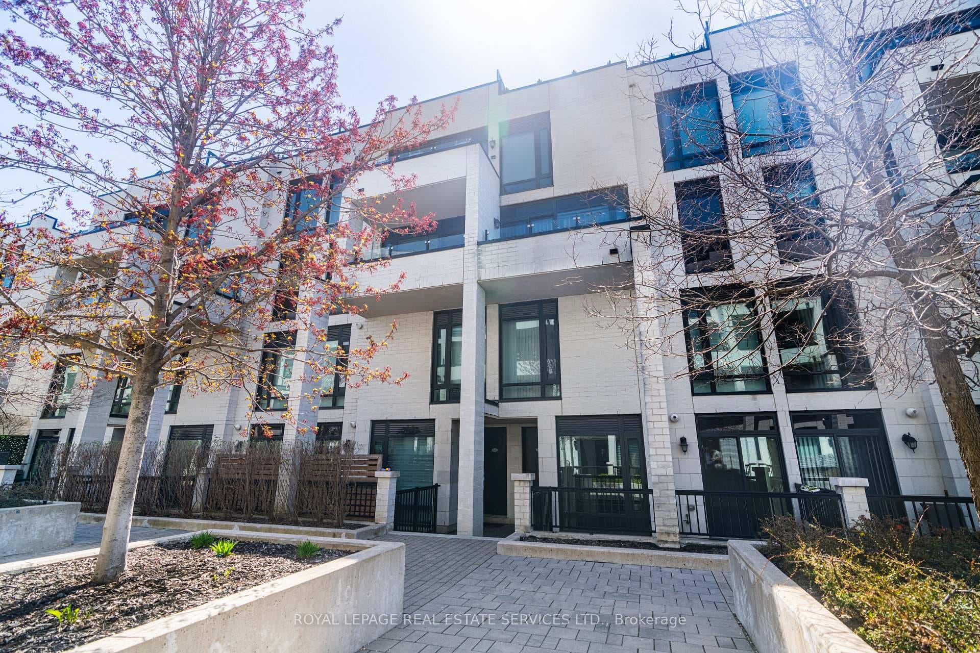 138 Widdicome Hill Boulevard Unit 721
