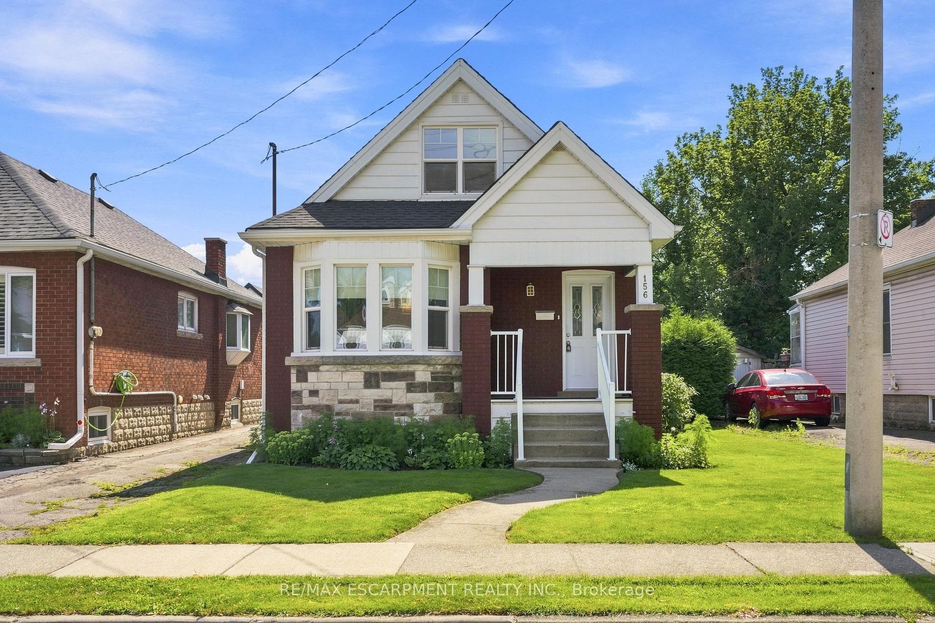 156 Tragina Avenue