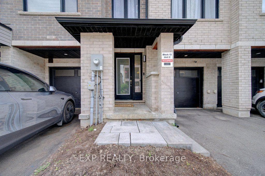 585 Colborne Street Unit 1302