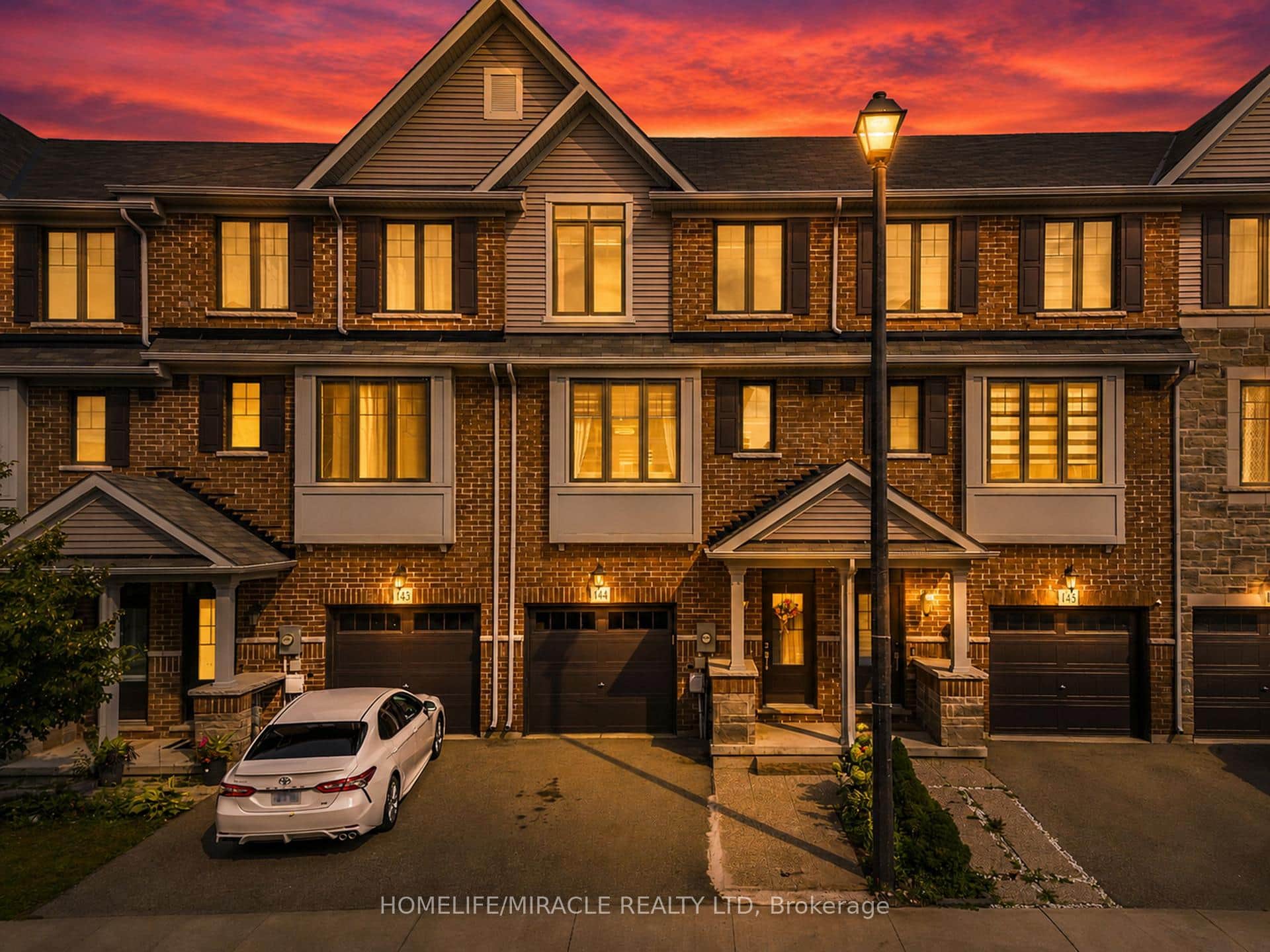 1890 Rymal Road Unit 144