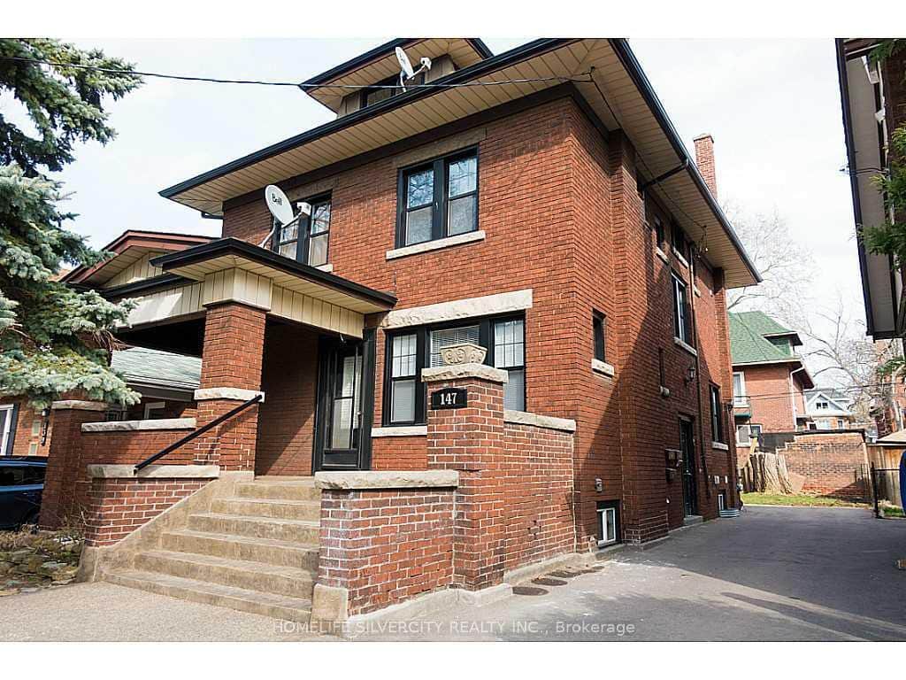147 Holton Avenue
