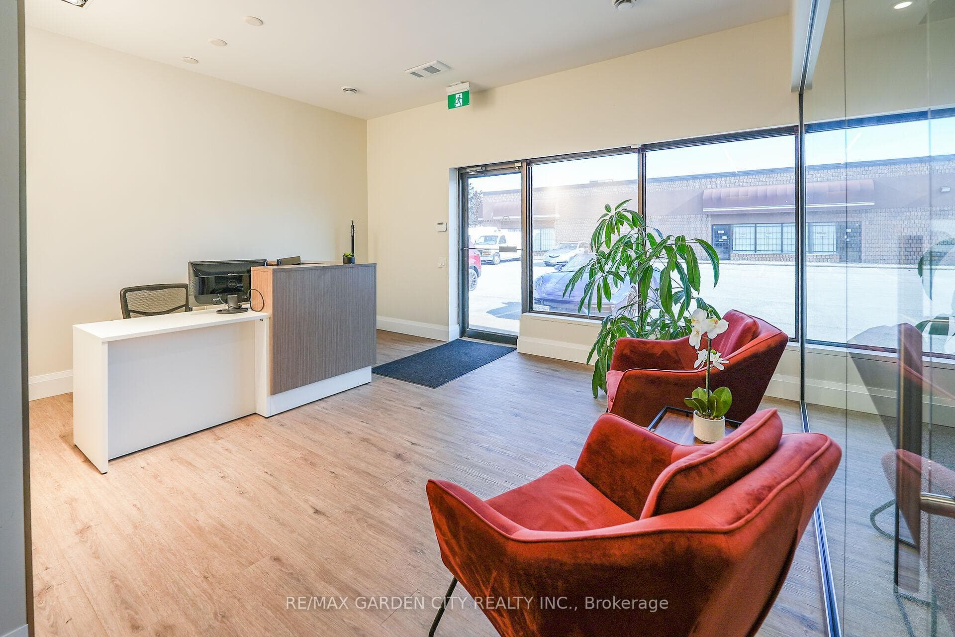 4696 Bartlett Road Unit 4