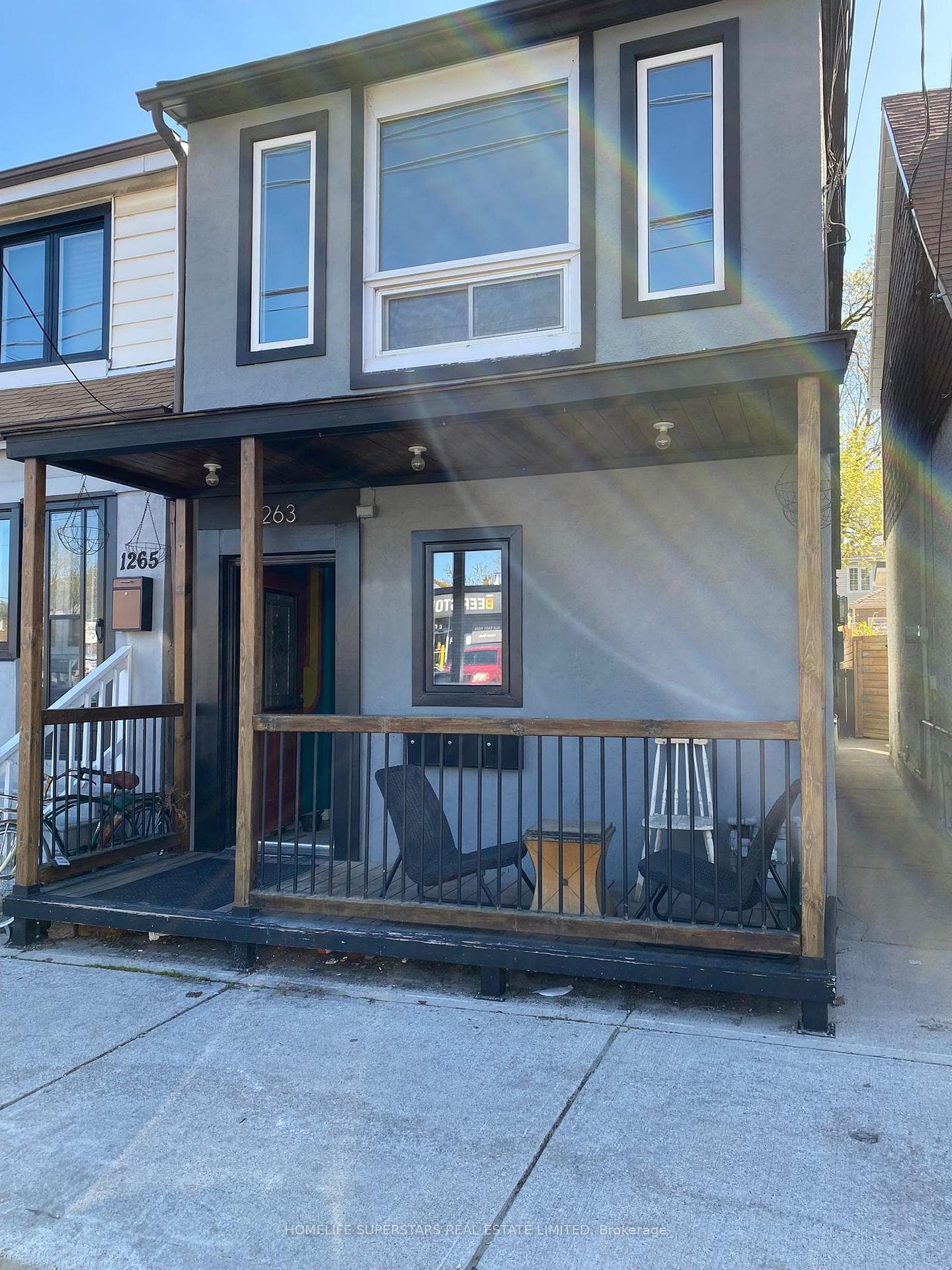 1263 Woodbine Avenue