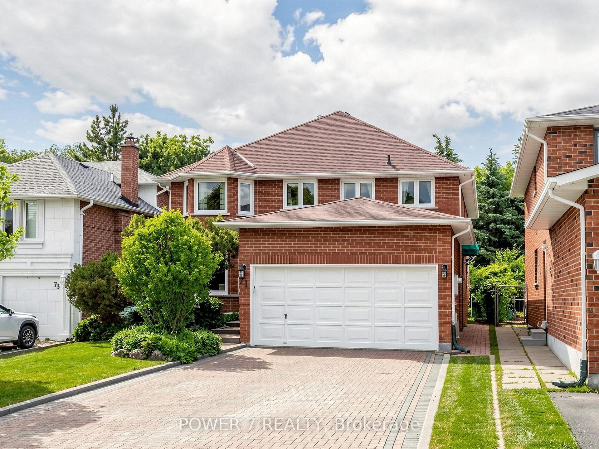71 Canterbury Court