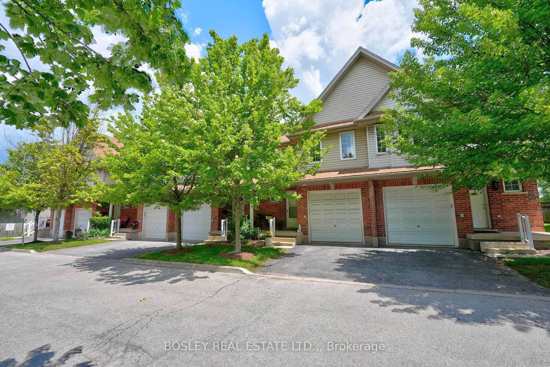 Welcome to 6263 Valley Way