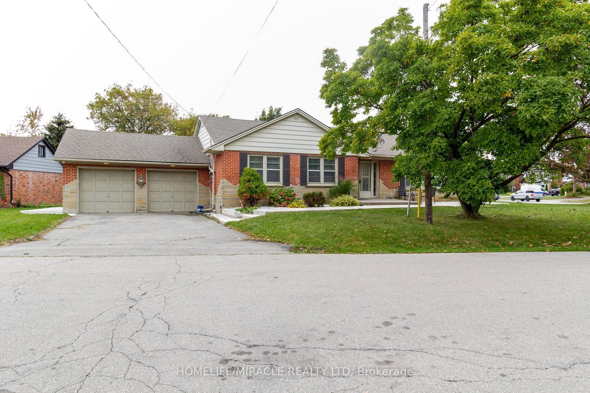 77 Randall Avenue