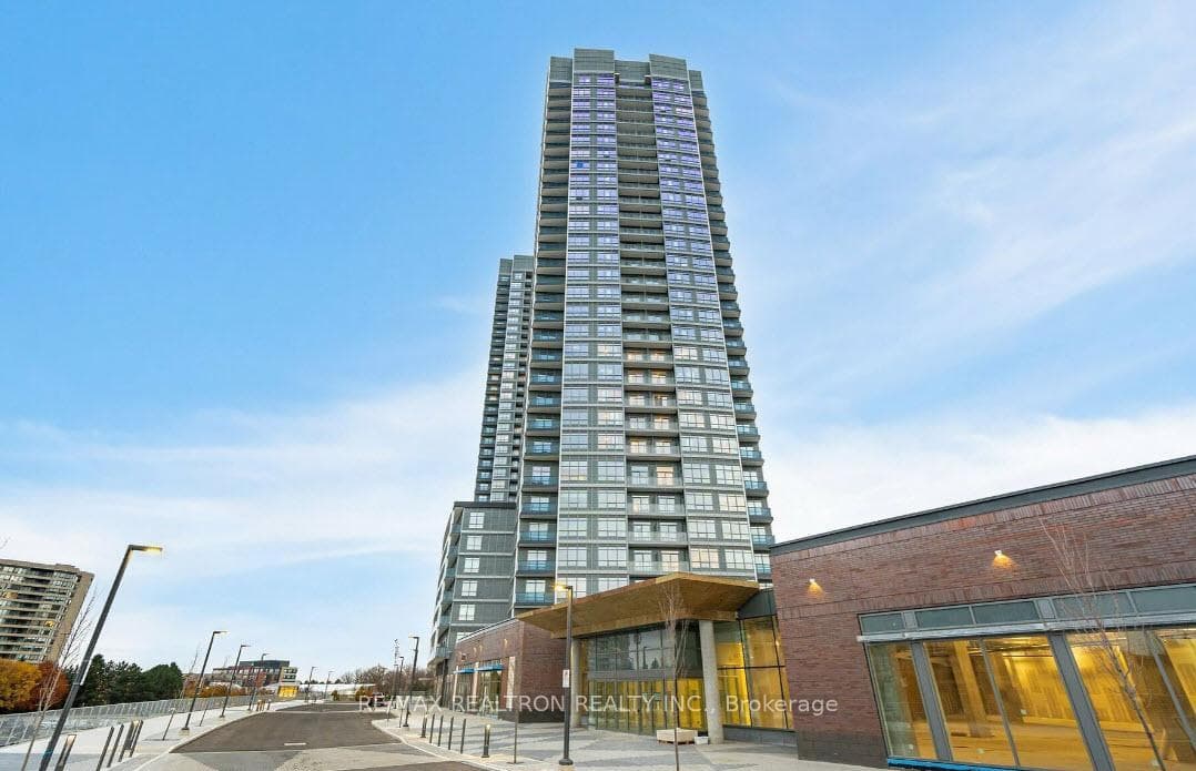 30 Upper Mall Way Unit 3501