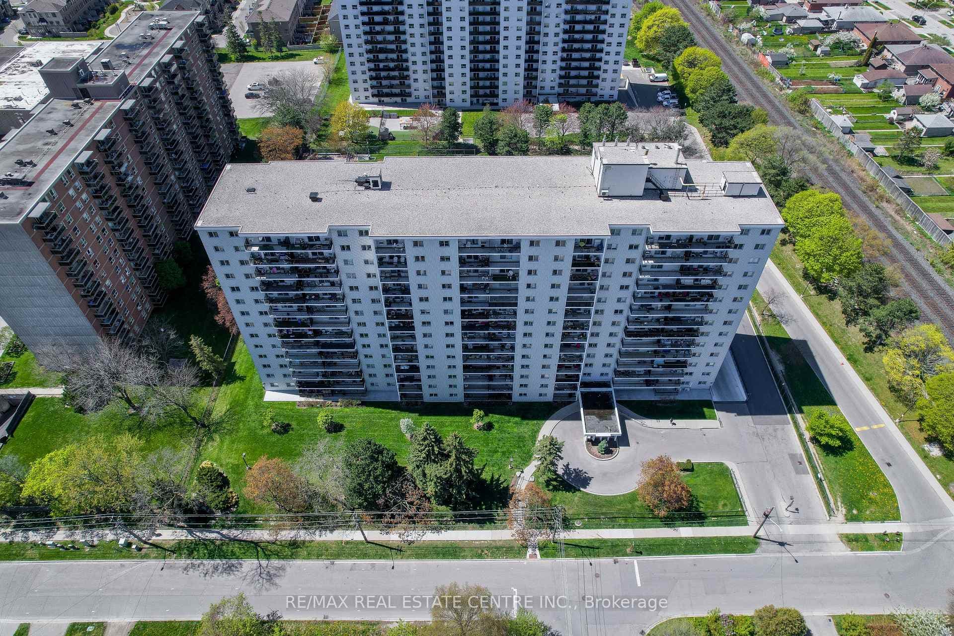 1100 Caven Street Unit 704