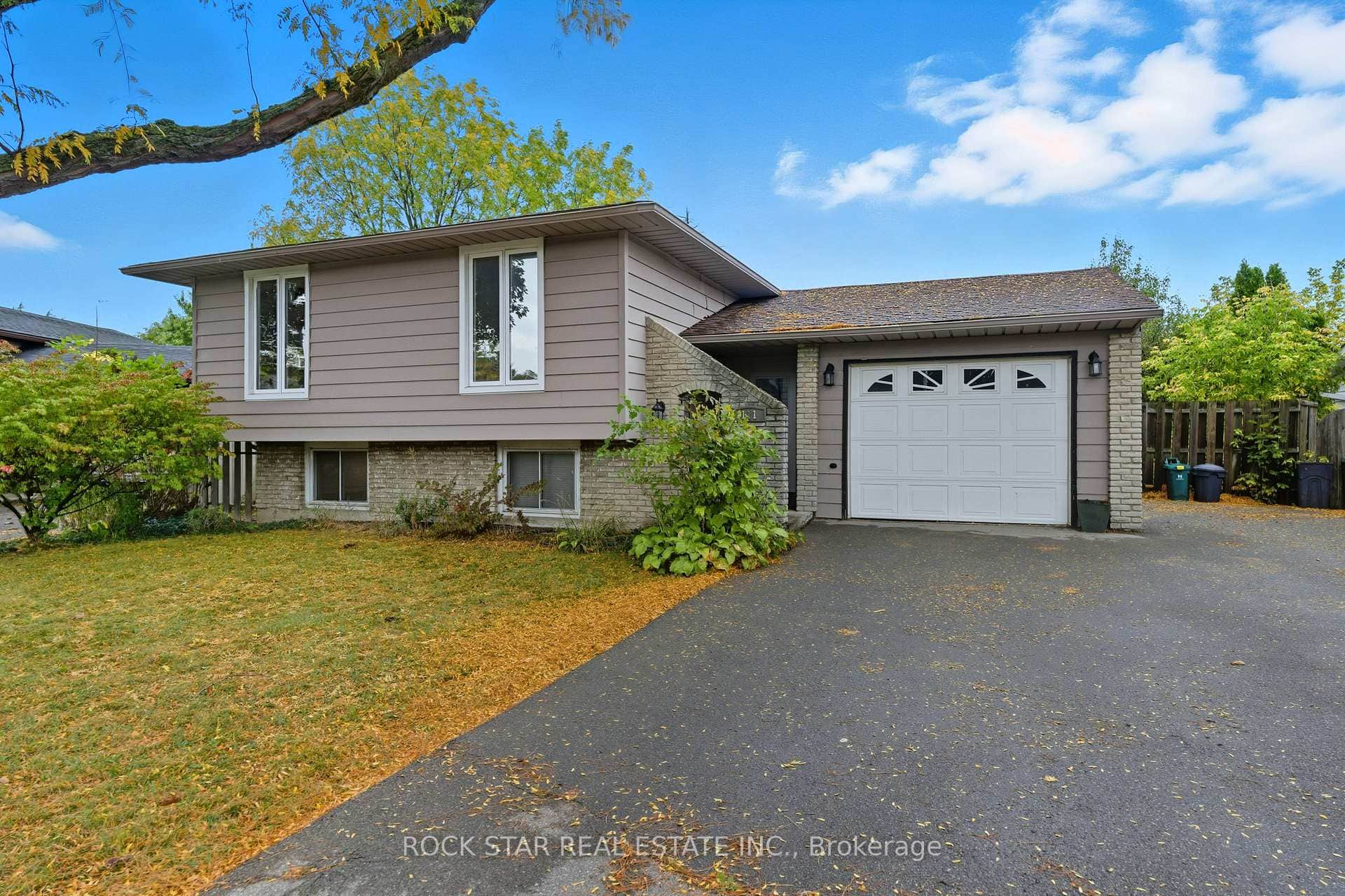 111 Britten Close Unit Bsmt