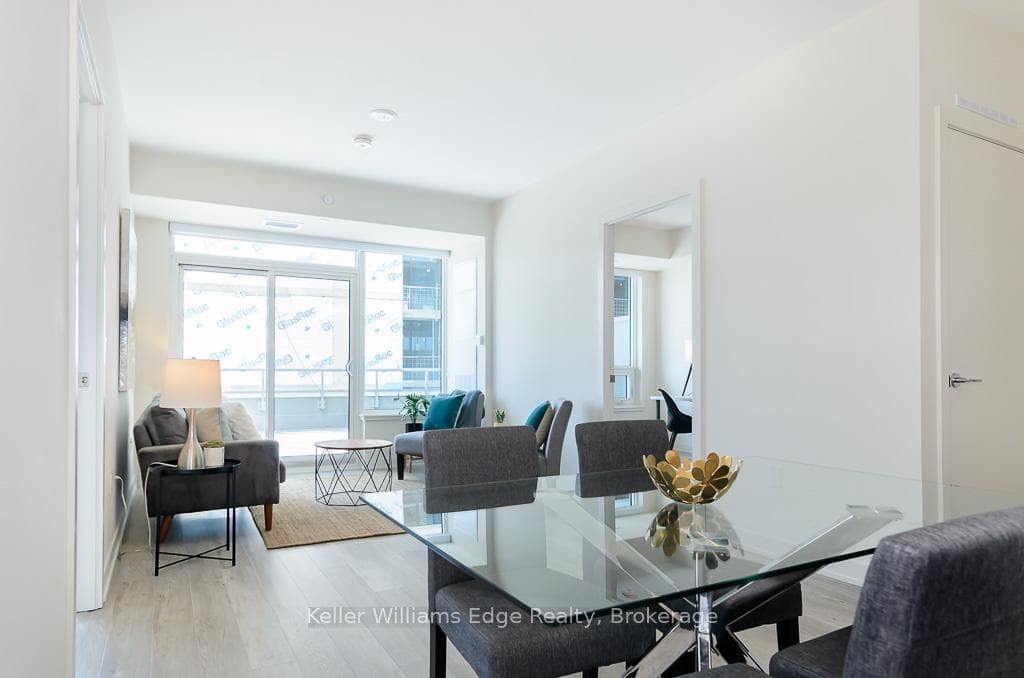 212 King William Street Unit 405