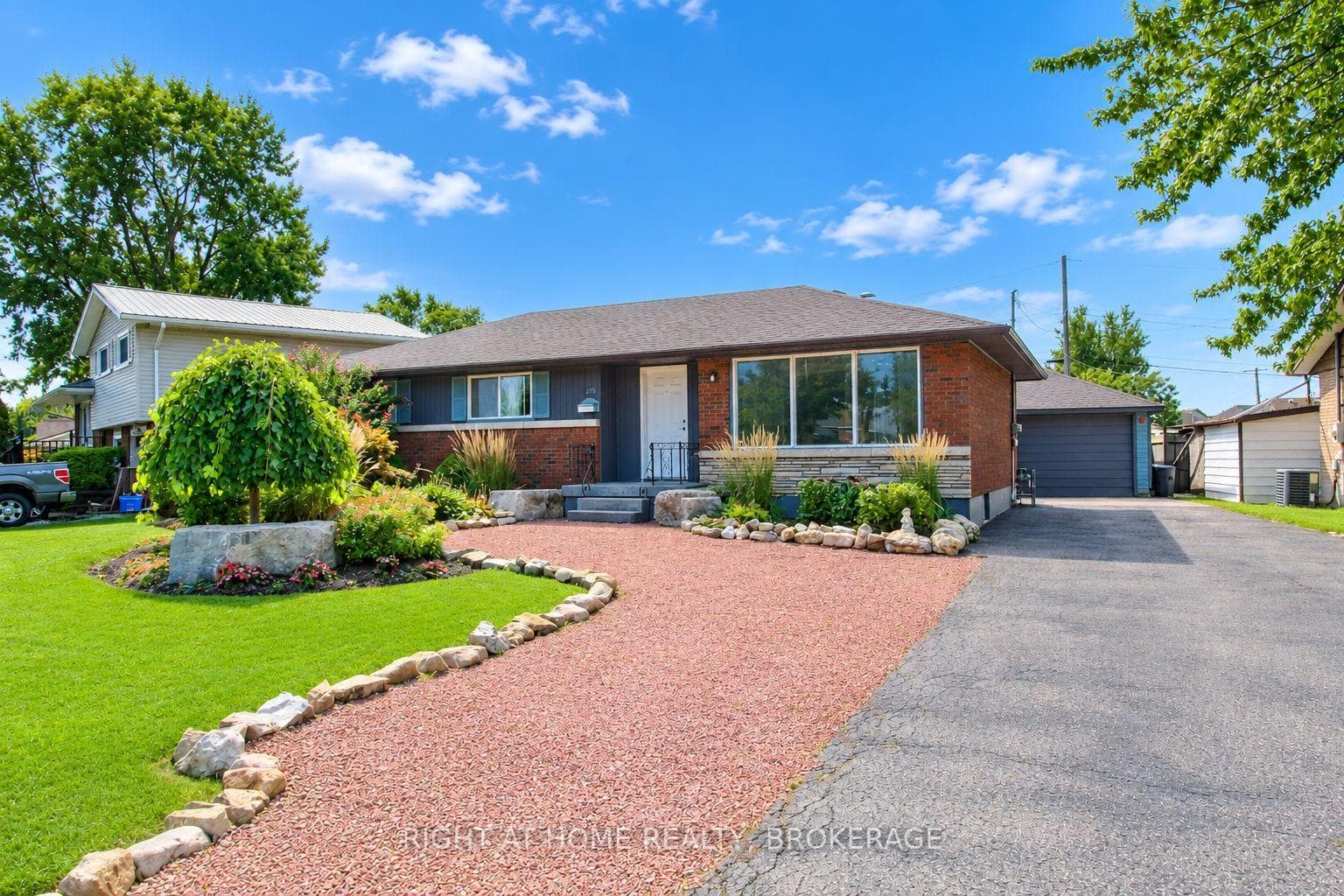 105 Glenwood Parkway