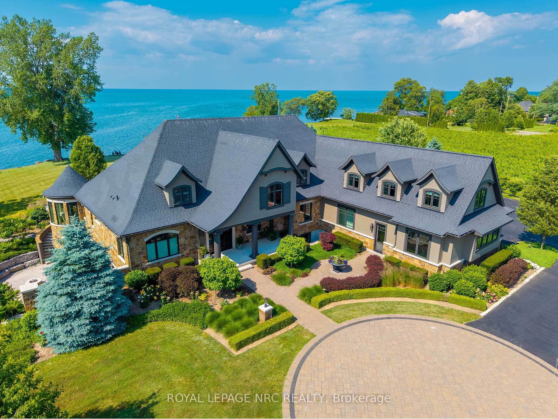 1234 Lakeshore Road