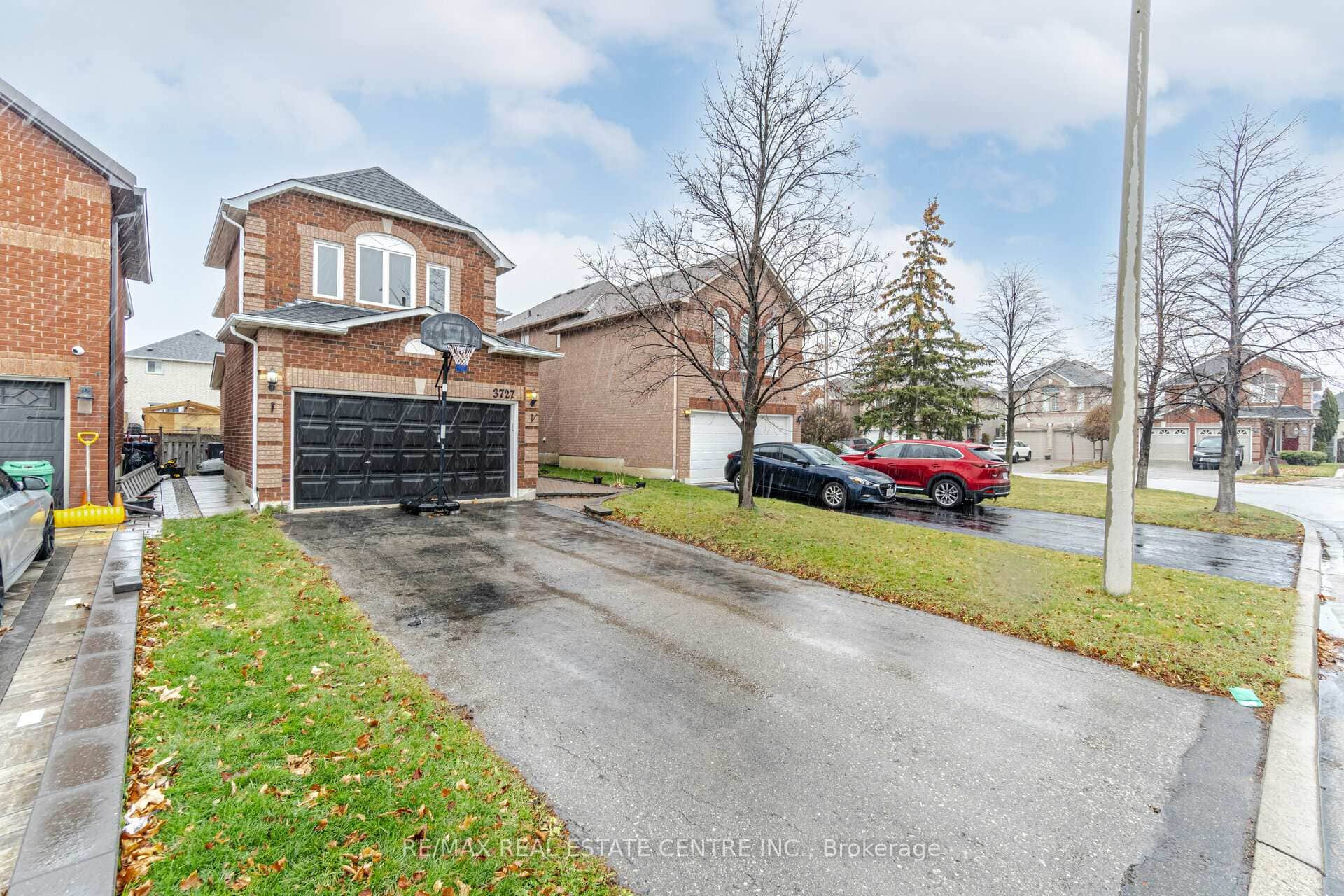3727 Althorpe Circle