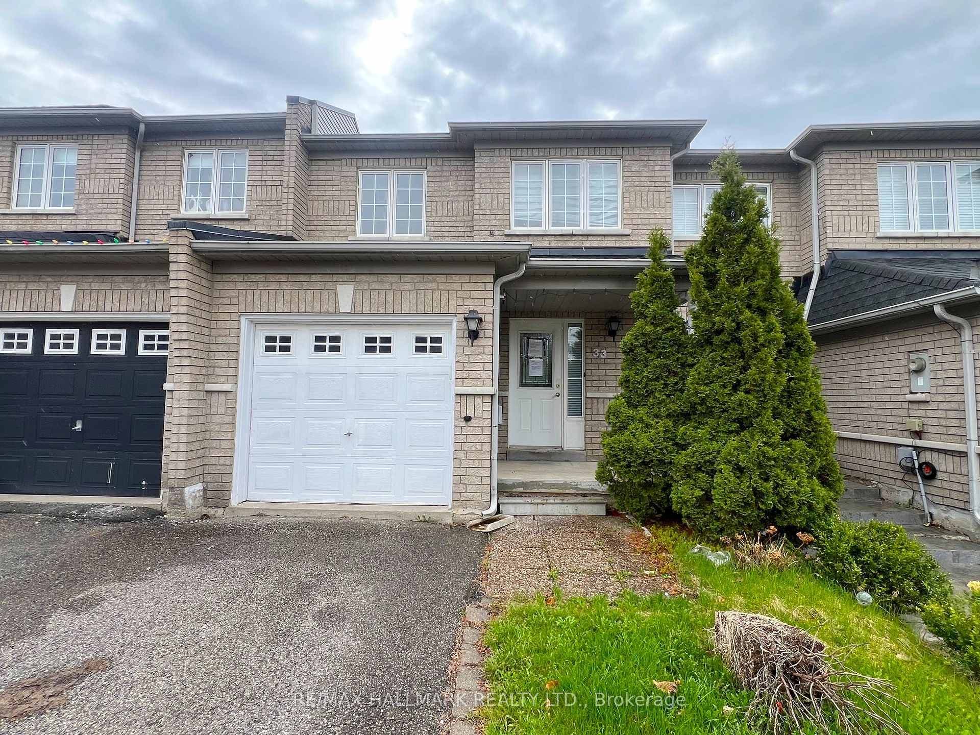 33 Lodgeway Drive