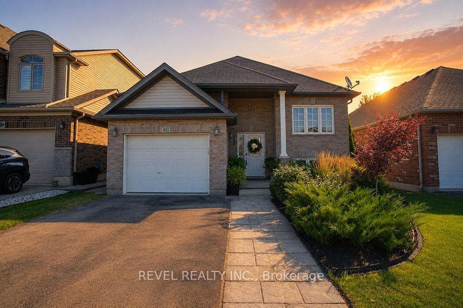 48 Nightingale Drive