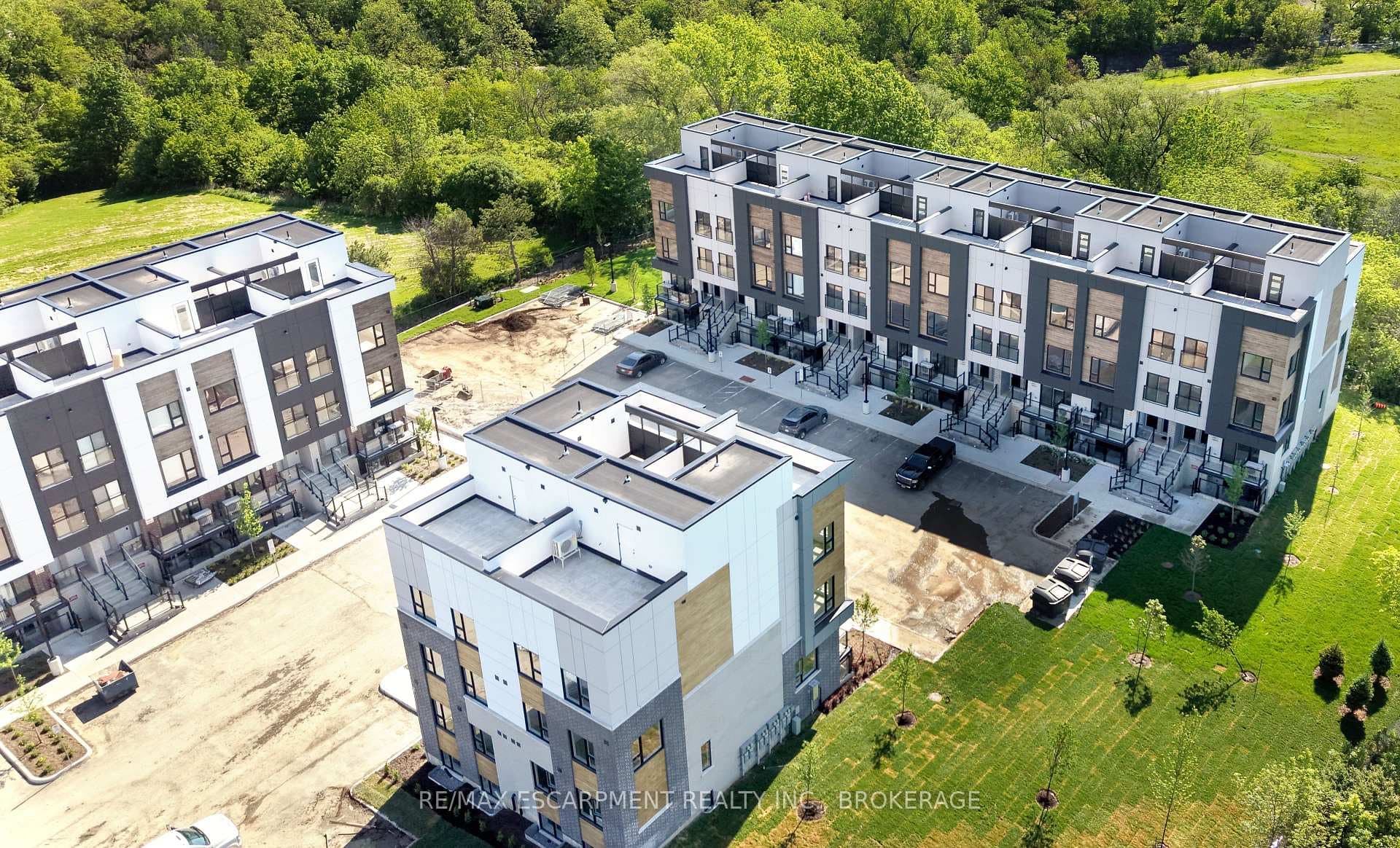 16 Melbourne Avenue Unit 308C