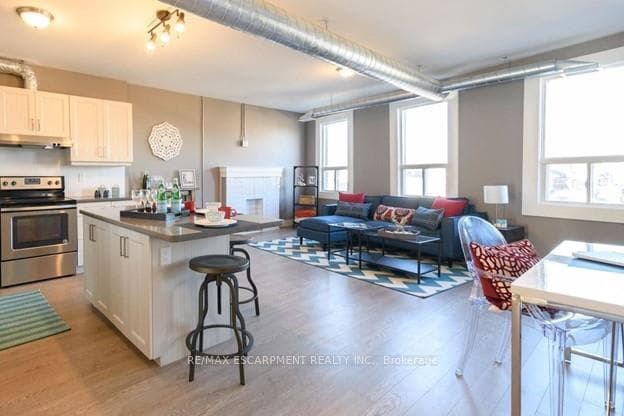 1000 King Street Unit 1006