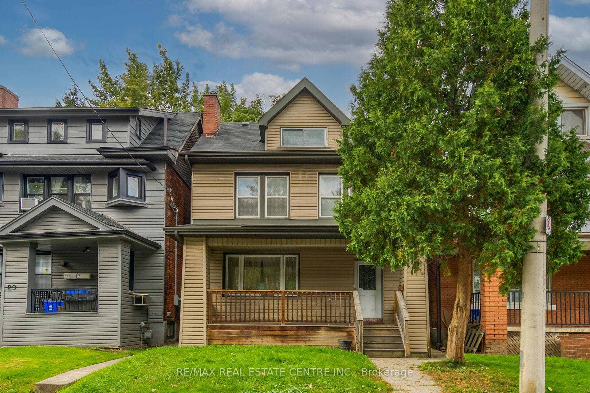 31 Gibson Avenue