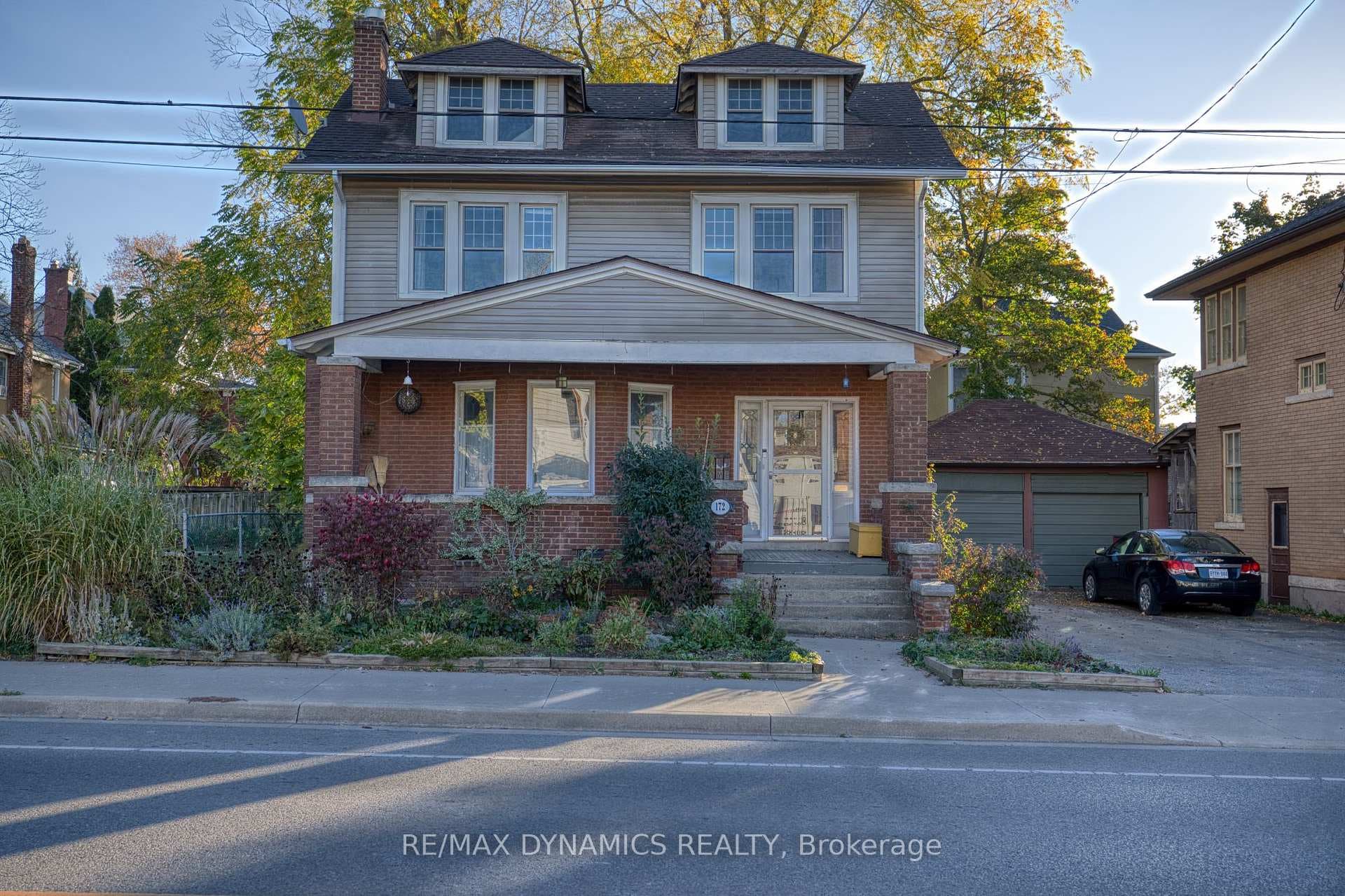 172 Niagara Street