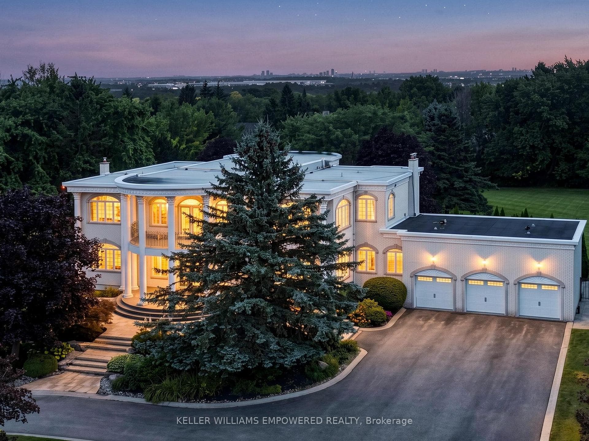 7 Deer Run Court