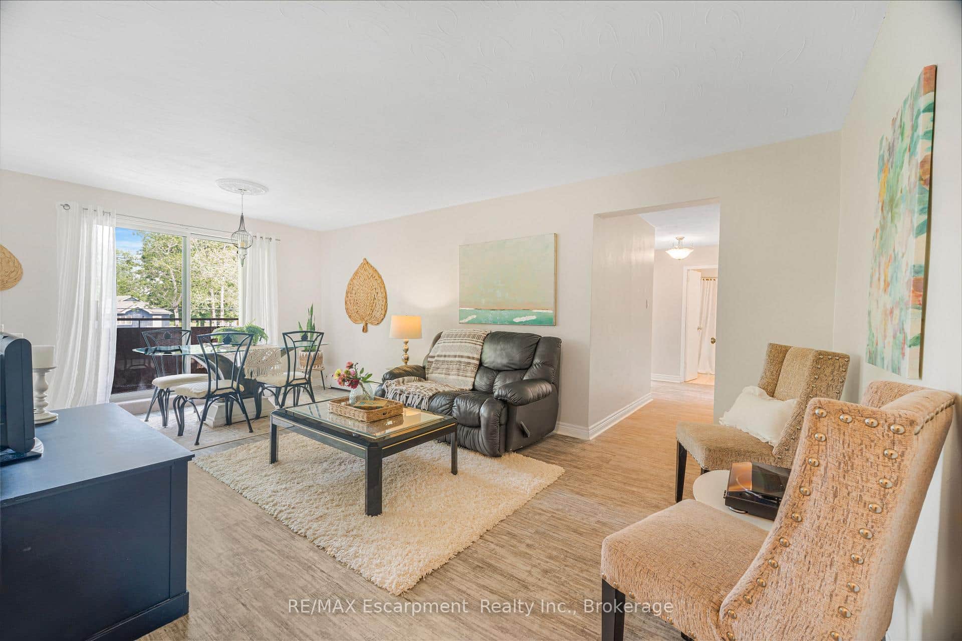 485 Thorold Road Unit 203