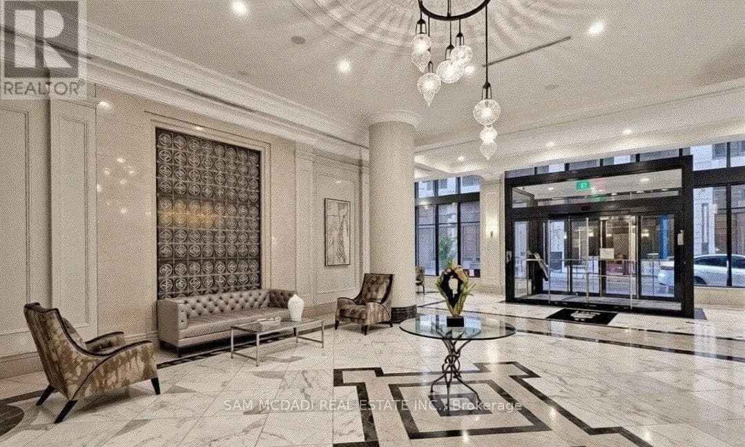 30 Elm Drive Unit 1102