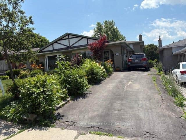 97 Guildwood Drive