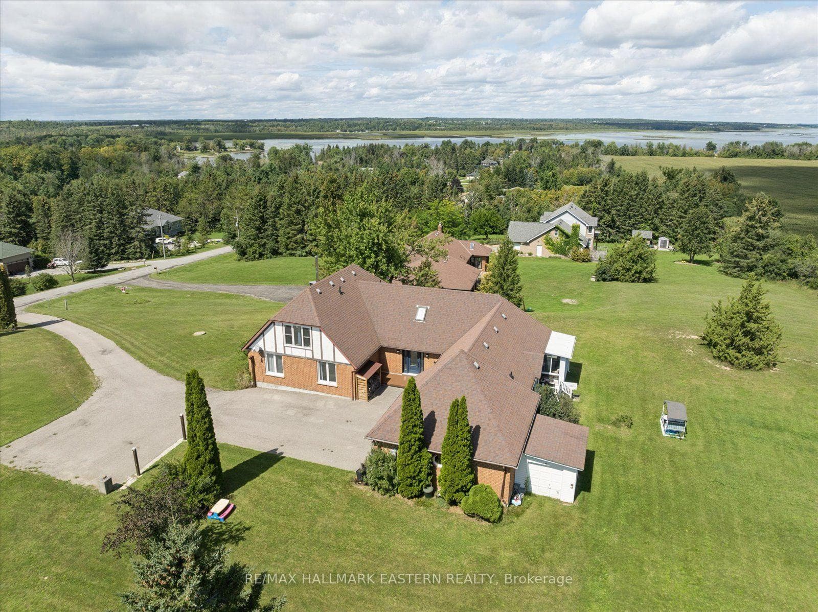 49 Grandview Drive