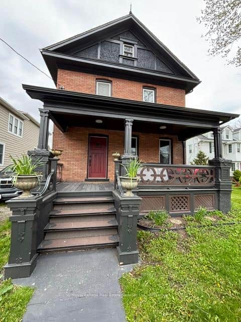 25 Isabel Street