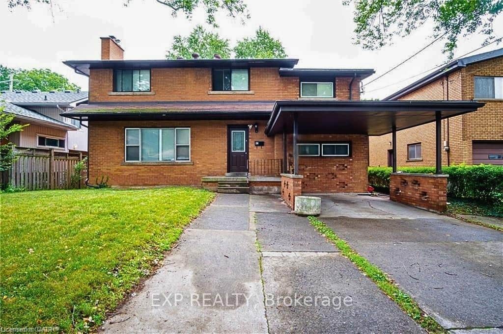 47 Bowman Street