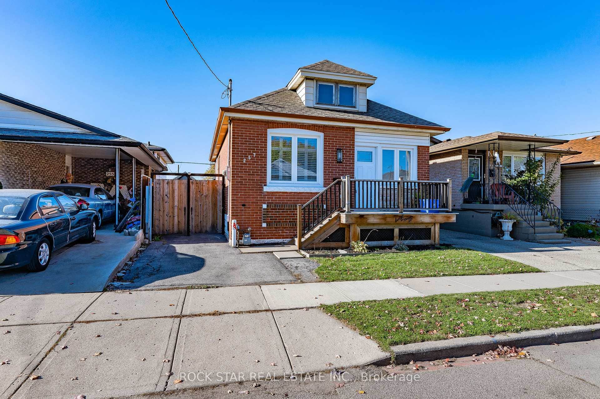 257 Tragina Avenue