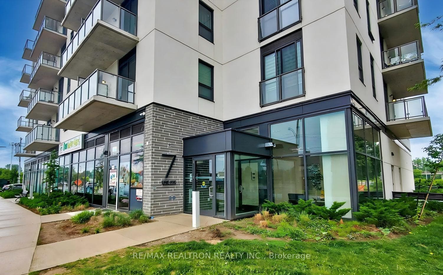 7 Erie Avenue Unit 803