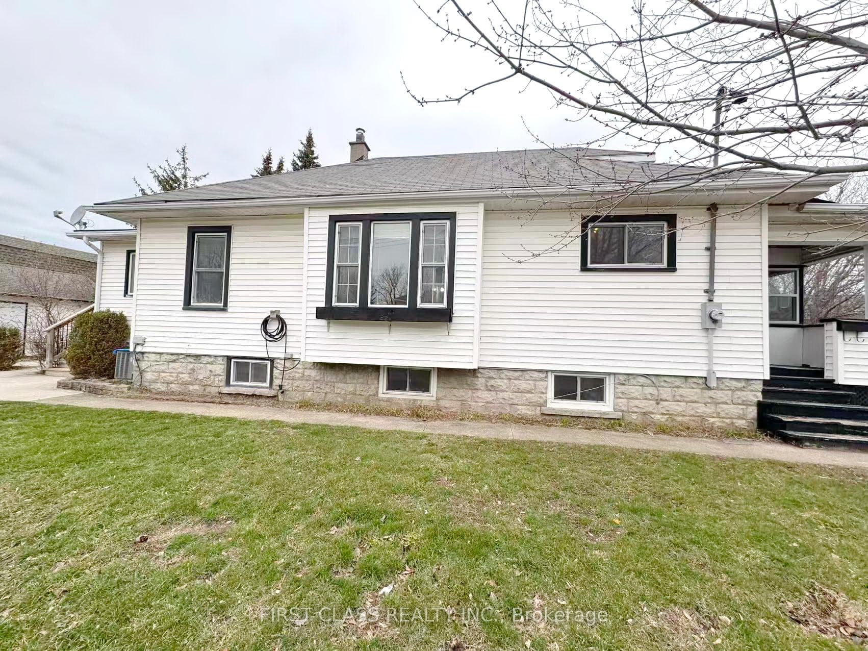 9 Grantham Avenue