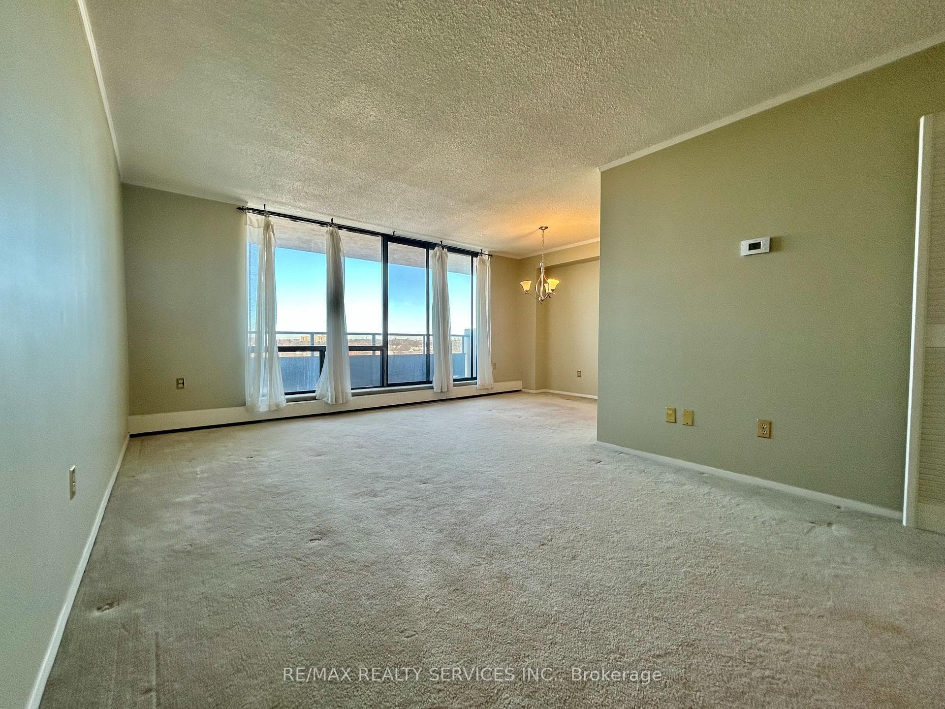 2929 Aquitaine Avenue Unit 701