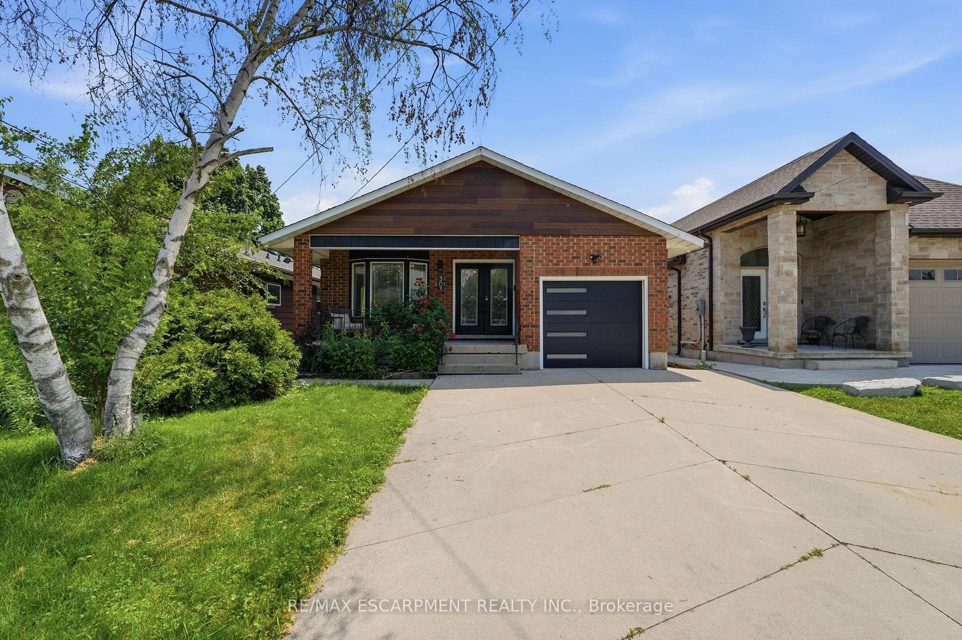 303 Caledon Avenue Unit LOWER