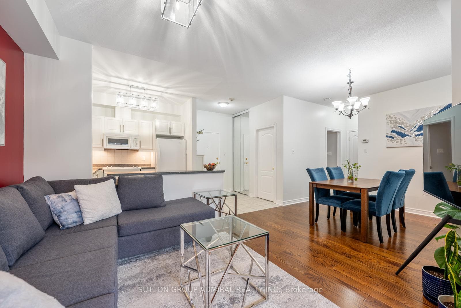 9944 Keele Street Unit 102