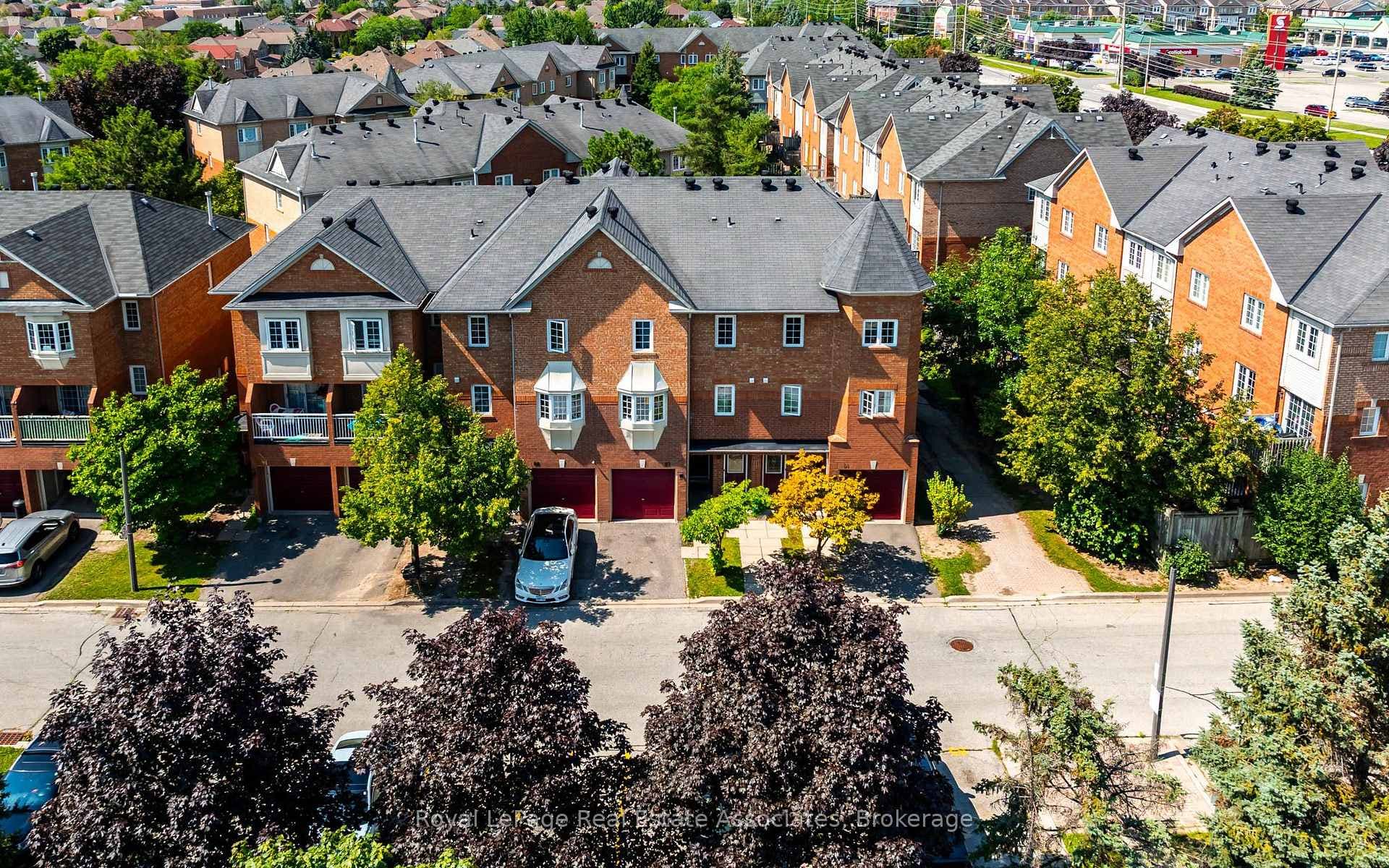 6950 Tenth Line Unit 87