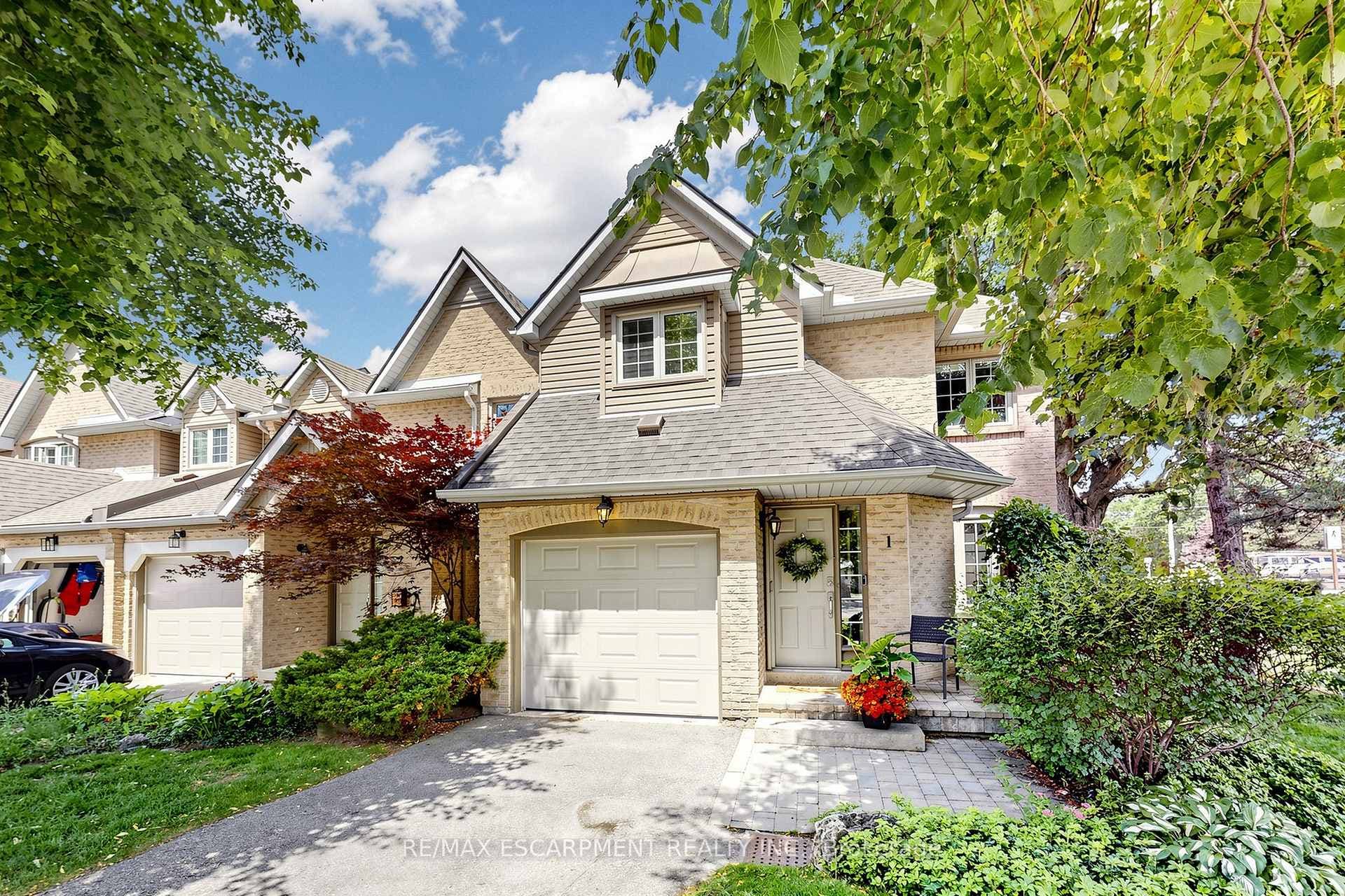 286 Hamilton Drive Unit 1