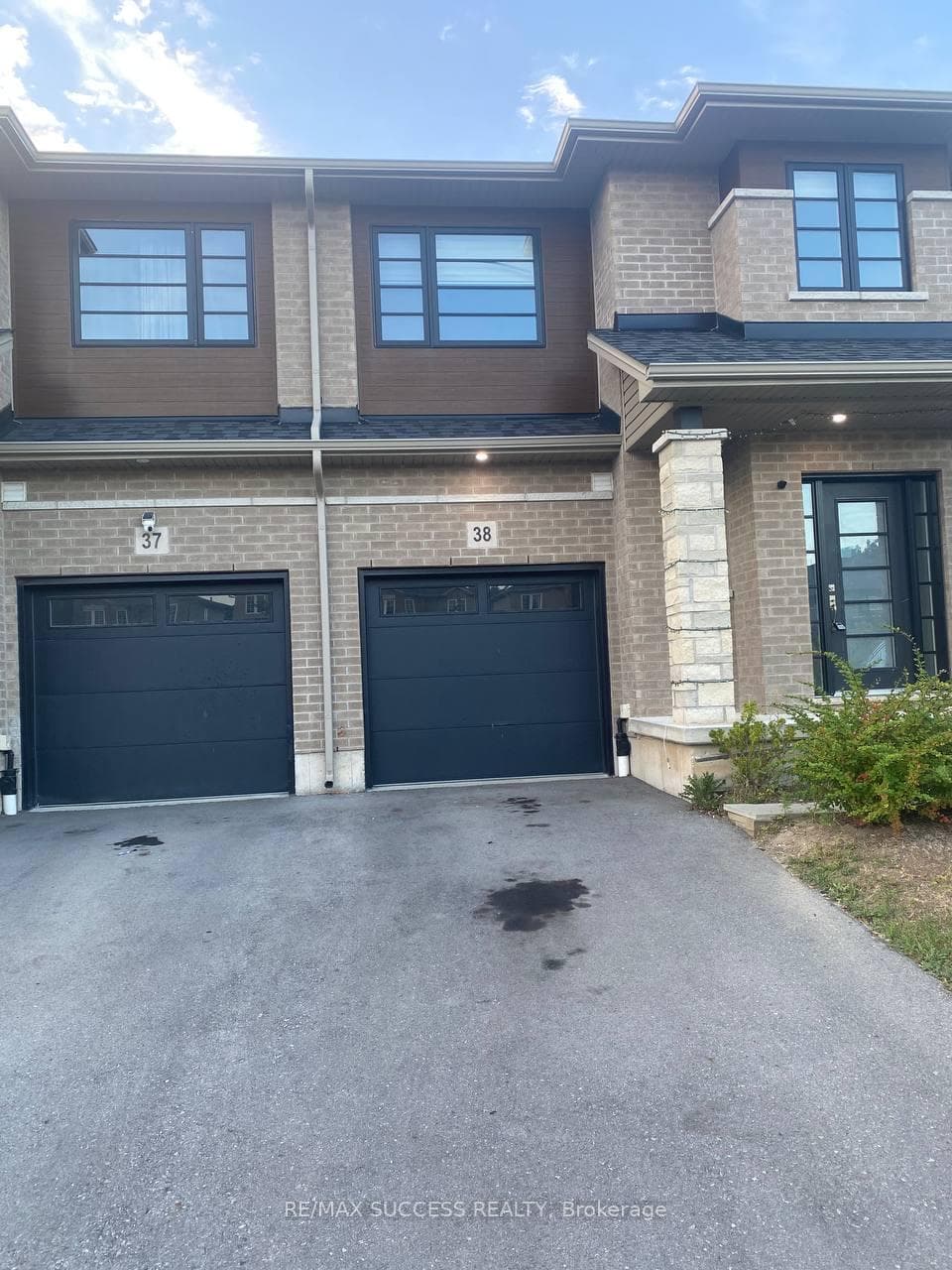 520 Grey Street Unit 38