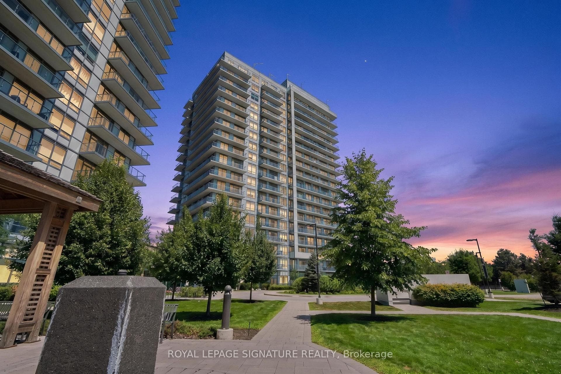 4699 Glen Erin Drive Unit 1504