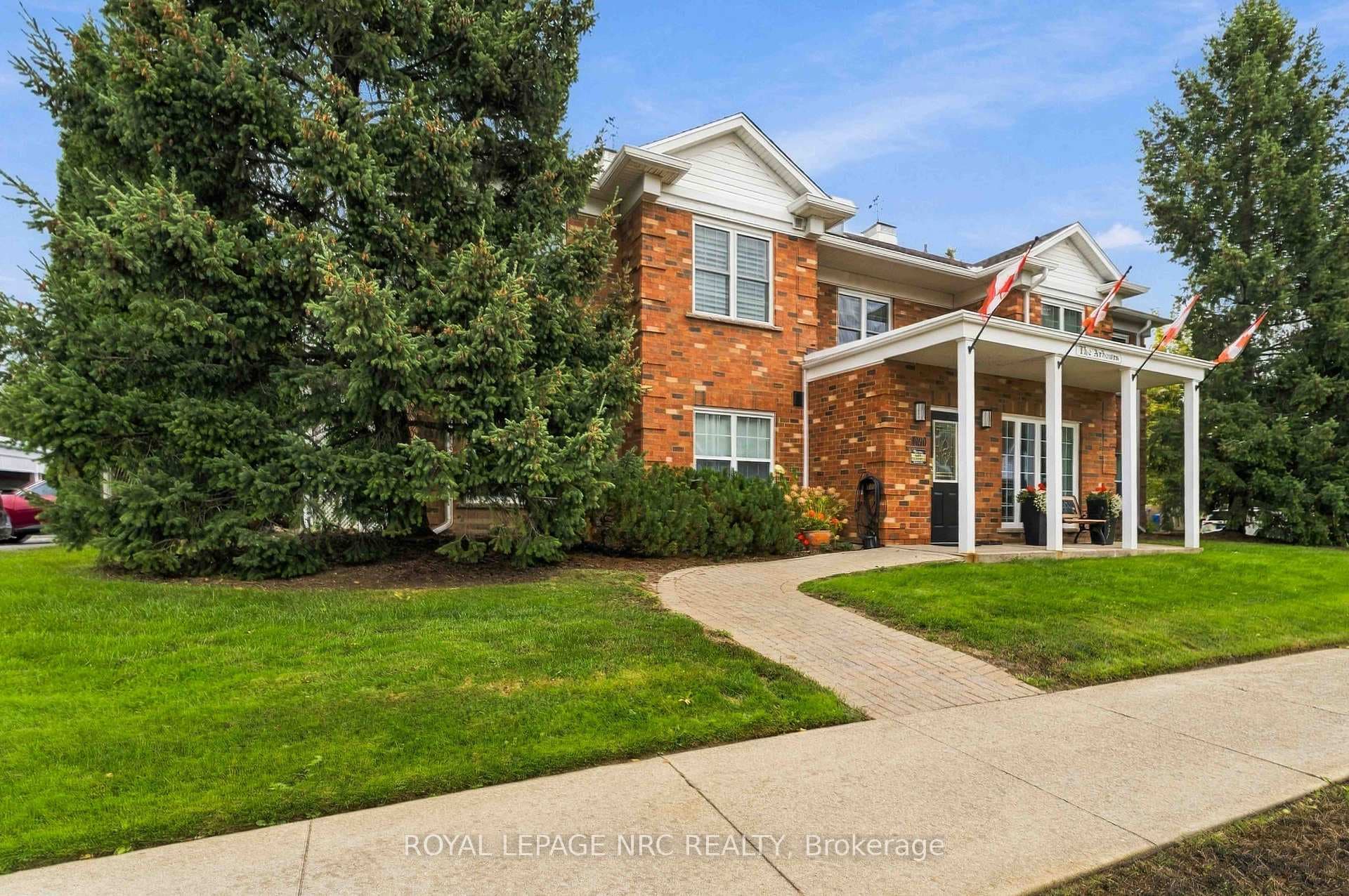 4090 JOHN CHARLES Boulevard Unit 205