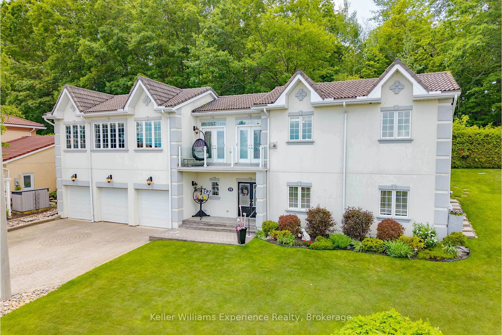 378 ABERDEEN Boulevard