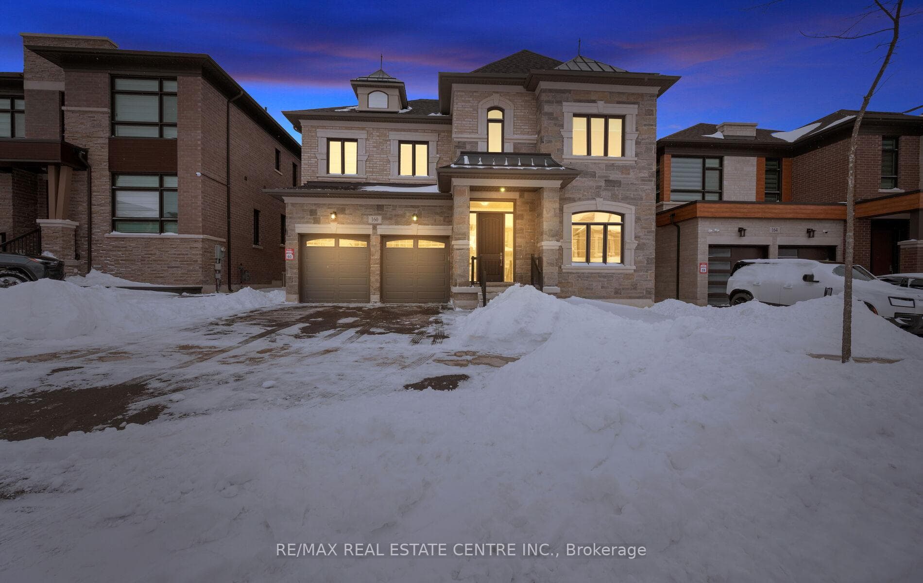 160 Wainfleet Crescent