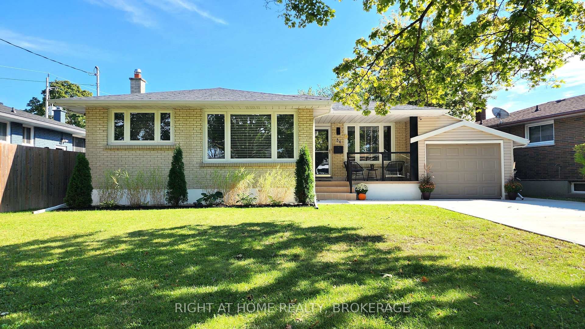 34 Densgrove Drive