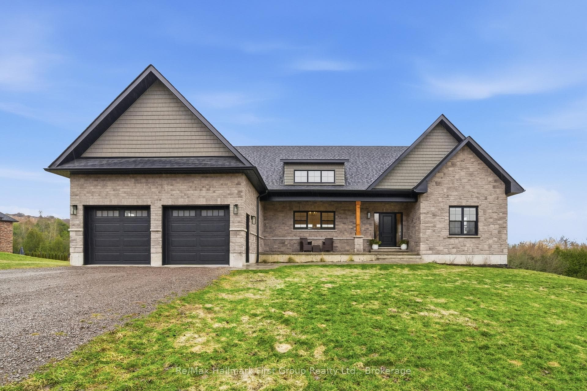 8 Archibald Court