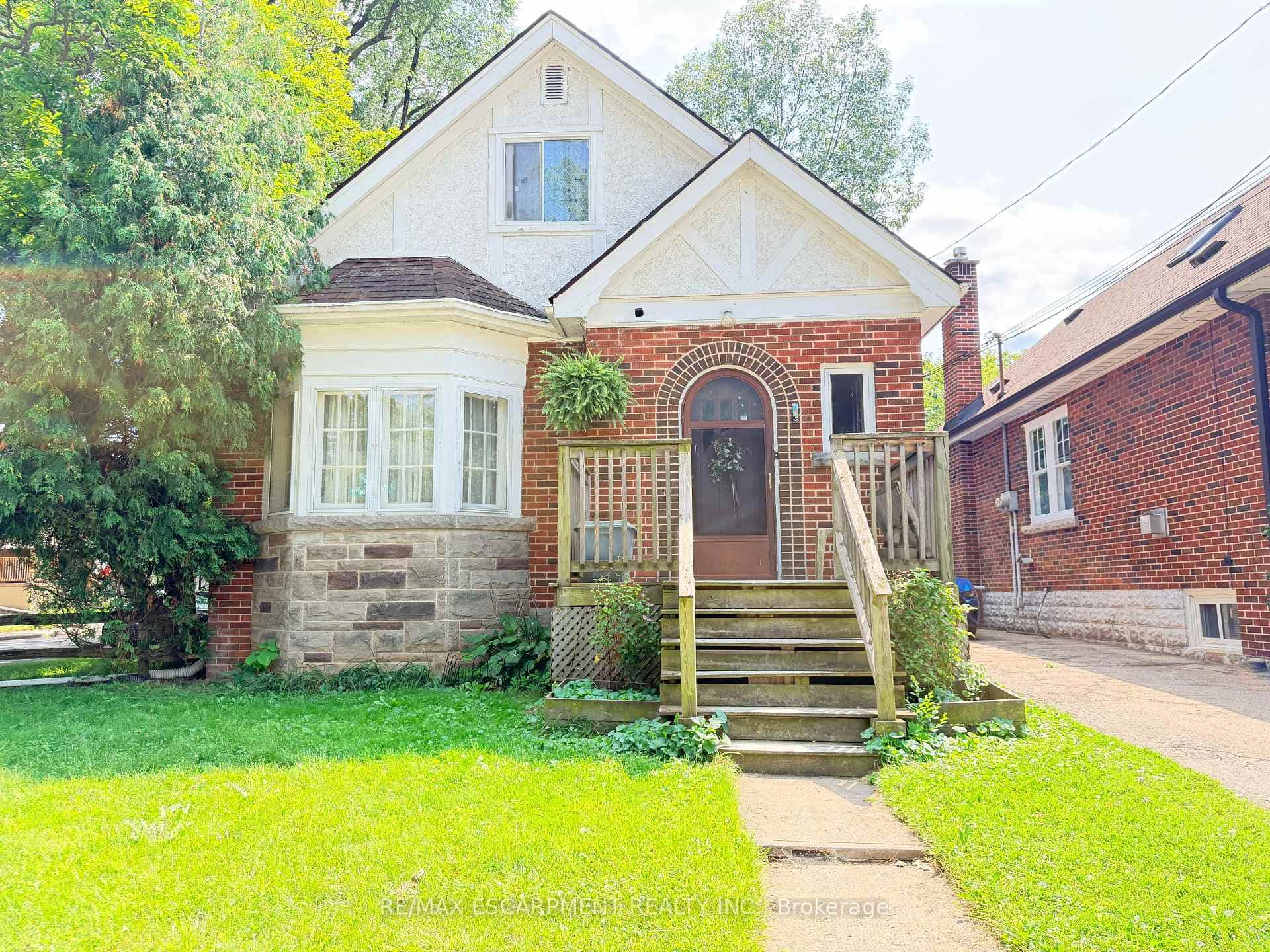 1 Norwood Road