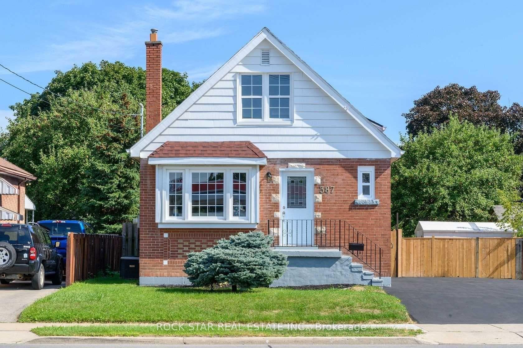 387 Upper Gage Avenue Unit LOWER
