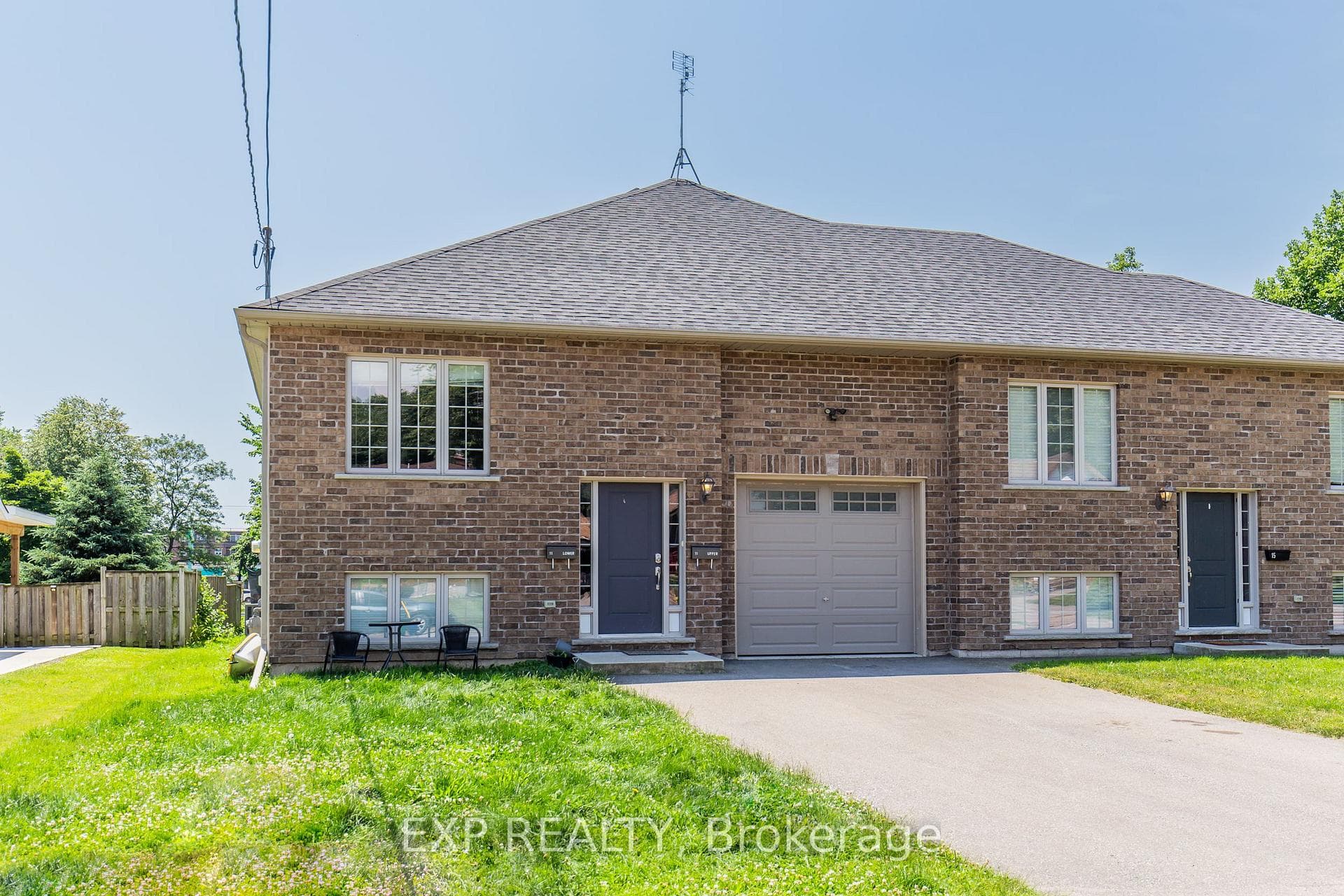 11 Donald Avenue Unit upper